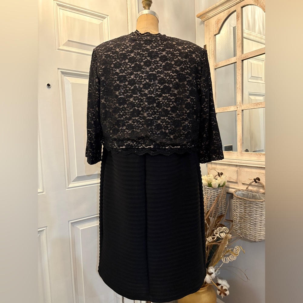 R&M Richards Black Sequined Dress w/Jacket Cream Detail 18 Dark Romantic Lace - Picture 4 of 10